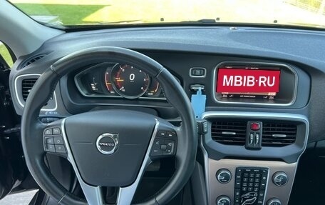 Volvo V40 II рестайлинг, 2017 год, 1 440 000 рублей, 19 фотография