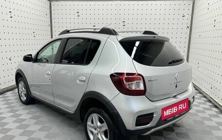 Renault Sandero II рестайлинг, 2017 год, 958 000 рублей, 5 фотография