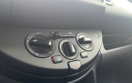 Nissan Note II рестайлинг, 2008 год, 680 000 рублей, 17 фотография