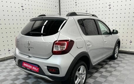 Renault Sandero II рестайлинг, 2017 год, 958 000 рублей, 4 фотография