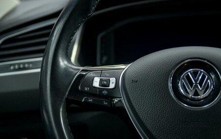 Volkswagen Tiguan II, 2019 год, 2 140 000 рублей, 20 фотография