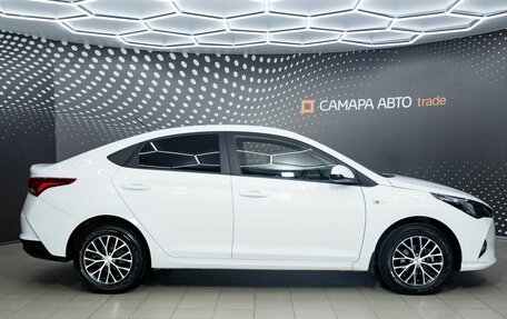 Hyundai Solaris II рестайлинг, 2021 год, 1 792 000 рублей, 5 фотография