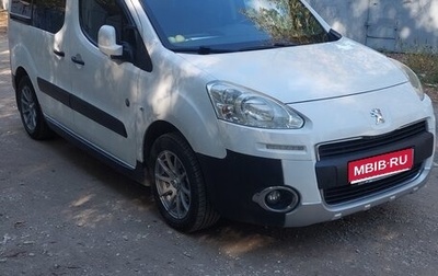 Peugeot Partner II рестайлинг 2, 2014 год, 850 000 рублей, 1 фотография