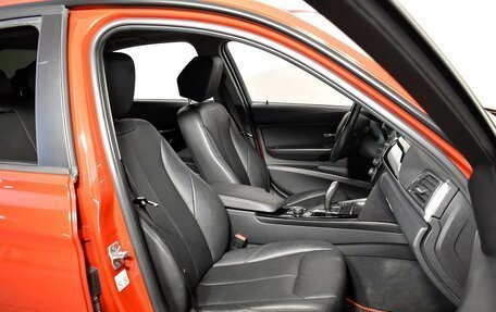 BMW 3 серия, 2018 год, 1 850 000 рублей, 8 фотография