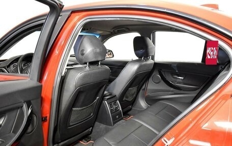 BMW 3 серия, 2018 год, 1 850 000 рублей, 11 фотография