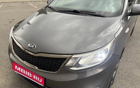 KIA Rio III рестайлинг, 2015 год, 1 050 000 рублей, 2 фотография