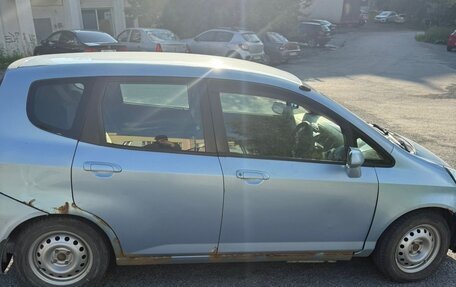 Honda Fit III, 2001 год, 250 000 рублей, 8 фотография