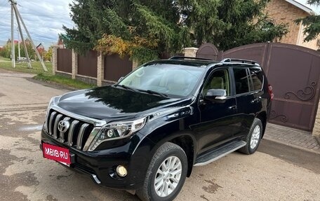 Toyota Land Cruiser Prado 150 рестайлинг 2, 2015 год, 3 950 000 рублей, 4 фотография