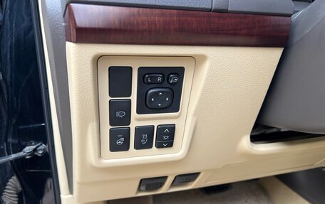 Toyota Land Cruiser Prado 150 рестайлинг 2, 2015 год, 3 950 000 рублей, 10 фотография