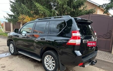 Toyota Land Cruiser Prado 150 рестайлинг 2, 2015 год, 3 950 000 рублей, 5 фотография