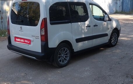 Peugeot Partner II рестайлинг 2, 2014 год, 850 000 рублей, 6 фотография