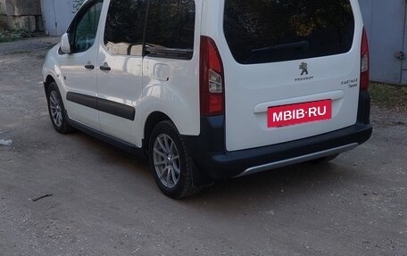 Peugeot Partner II рестайлинг 2, 2014 год, 850 000 рублей, 8 фотография