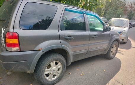 Ford Escape II, 2002 год, 365 000 рублей, 2 фотография