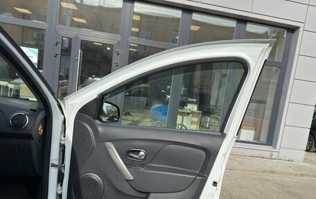 Renault Sandero II рестайлинг, 2020 год, 1 250 000 рублей, 18 фотография