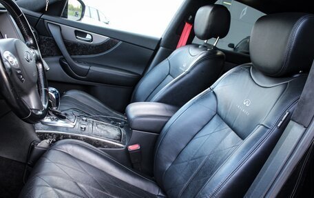 Infiniti QX70, 2014 год, 2 900 000 рублей, 6 фотография