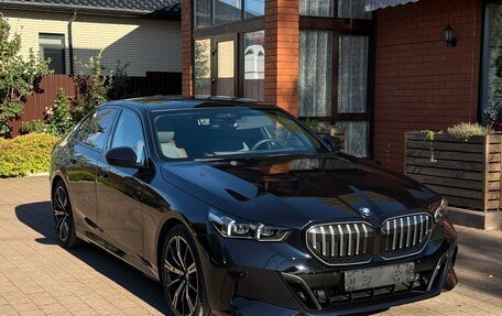 BMW 5 серия, 2024 год, 7 900 000 рублей, 6 фотография