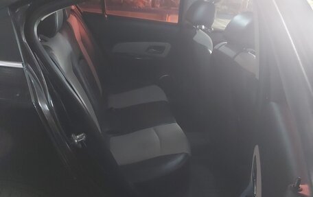 Chevrolet Cruze II, 2013 год, 950 000 рублей, 4 фотография