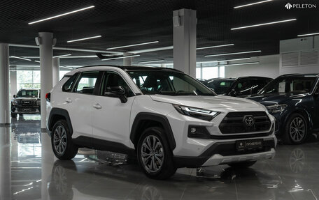 Toyota RAV4, 2025 год, 4 140 000 рублей, 2 фотография