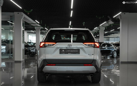 Toyota RAV4, 2025 год, 4 140 000 рублей, 6 фотография