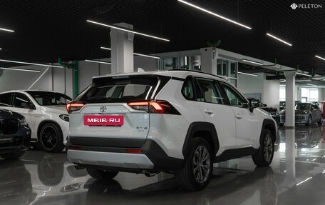 Toyota RAV4, 2025 год, 4 140 000 рублей, 4 фотография