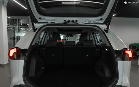 Toyota RAV4, 2025 год, 4 140 000 рублей, 24 фотография