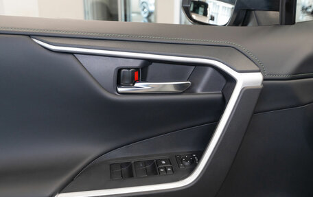 Toyota RAV4, 2025 год, 4 140 000 рублей, 19 фотография