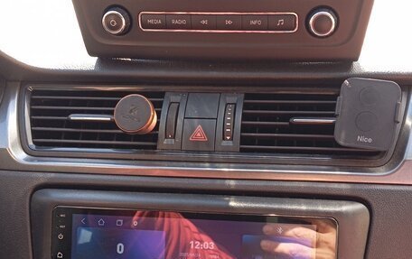 Skoda Rapid I, 2014 год, 710 000 рублей, 18 фотография