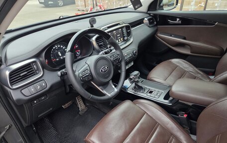KIA Sorento III Prime рестайлинг, 2016 год, 2 270 000 рублей, 10 фотография