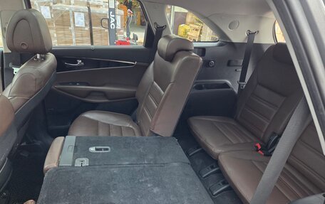 KIA Sorento III Prime рестайлинг, 2016 год, 2 270 000 рублей, 16 фотография