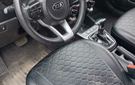 KIA Rio IV, 2017 год, 980 000 рублей, 10 фотография