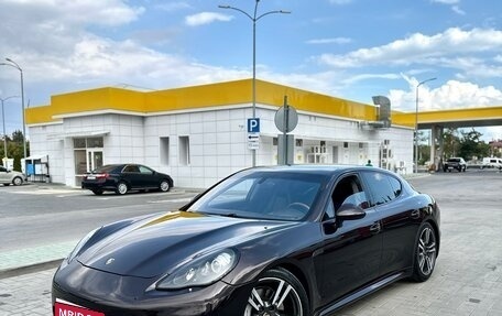Porsche Panamera II рестайлинг, 2011 год, 2 950 000 рублей, 1 фотография