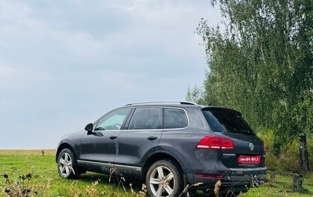 Volkswagen Touareg III, 2012 год, 2 500 000 рублей, 1 фотография