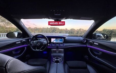 Mercedes-Benz E-Класс, 2017 год, 3 300 000 рублей, 11 фотография