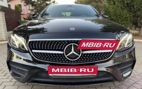 Mercedes-Benz E-Класс, 2017 год, 3 300 000 рублей, 8 фотография