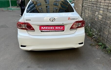 Toyota Corolla, 2012 год, 950 000 рублей, 3 фотография
