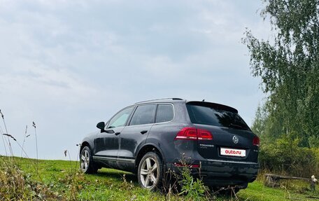 Volkswagen Touareg III, 2012 год, 2 500 000 рублей, 2 фотография