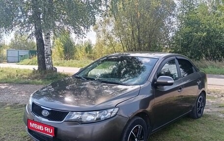 KIA Cerato III, 2010 год, 550 000 рублей, 1 фотография
