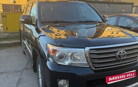 Toyota Land Cruiser 200, 2014 год, 4 100 000 рублей, 2 фотография