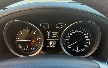 Toyota Land Cruiser 200, 2014 год, 4 100 000 рублей, 4 фотография
