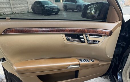 Mercedes-Benz S-Класс, 2007 год, 1 500 000 рублей, 13 фотография