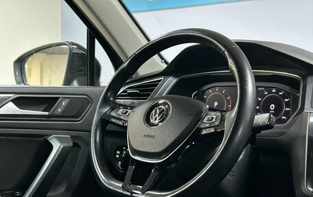 Volkswagen Tiguan II, 2019 год, 2 365 000 рублей, 20 фотография