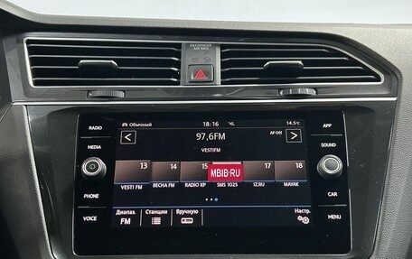 Volkswagen Tiguan II, 2019 год, 2 365 000 рублей, 24 фотография