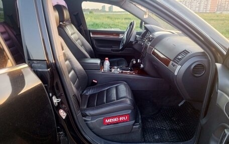 Volkswagen Touareg III, 2005 год, 770 000 рублей, 14 фотография