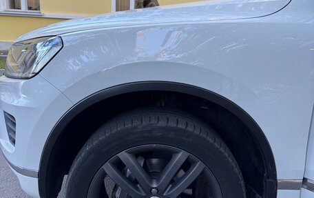 Volkswagen Touareg III, 2015 год, 3 350 000 рублей, 8 фотография