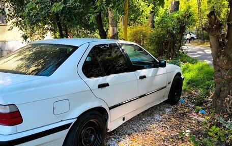 BMW 3 серия, 1991 год, 250 000 рублей, 8 фотография