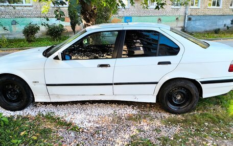 BMW 3 серия, 1991 год, 250 000 рублей, 6 фотография