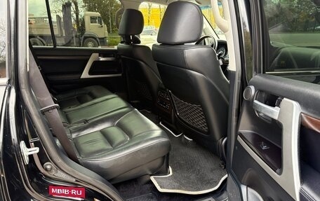 Toyota Land Cruiser 200, 2018 год, 5 900 000 рублей, 18 фотография