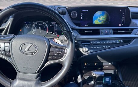 Lexus ES VII, 2020 год, 3 850 000 рублей, 5 фотография