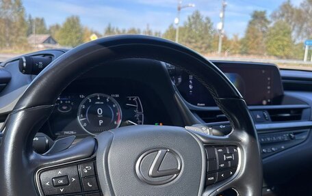Lexus ES VII, 2020 год, 3 850 000 рублей, 6 фотография