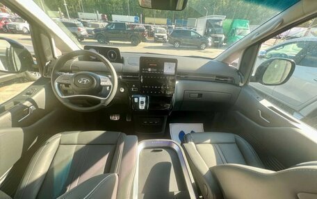 Hyundai Staria, 2025 год, 7 965 000 рублей, 13 фотография